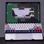 questa-tastiera-meccanica-si-trova-sopra-la-tastiera-del-tuo-macbook-…-perche?