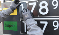 benzina-e-diesel,-dal-1°-dicembre-scattano-gli-aumenti