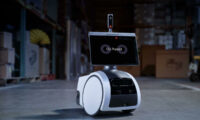 il-simpatico-robot-astro-di-amazon-e-ora-disponibile-come-guardia-di-sicurezza
