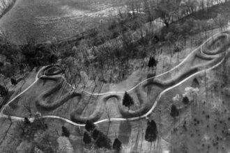 serpent-mound,-ohio:-all’interno-del-mistero-archeologico