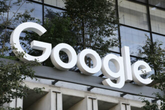 google-sta-licenziando-centinaia-di-lavoratori-che-vendono-annunci-pubblicitari-alle-grandi-aziende